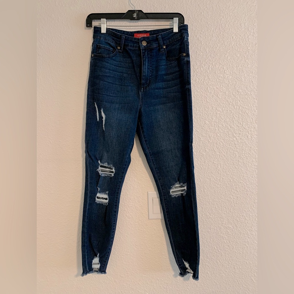 Guess skinny destroyed jeggings